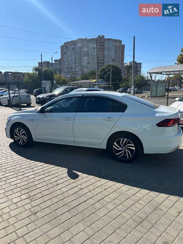 Седан Volkswagen e-Bora 2021 в Одессе