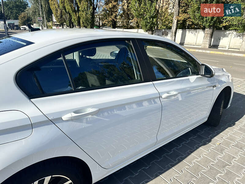 Седан Volkswagen e-Bora 2020 в Коцюбинском