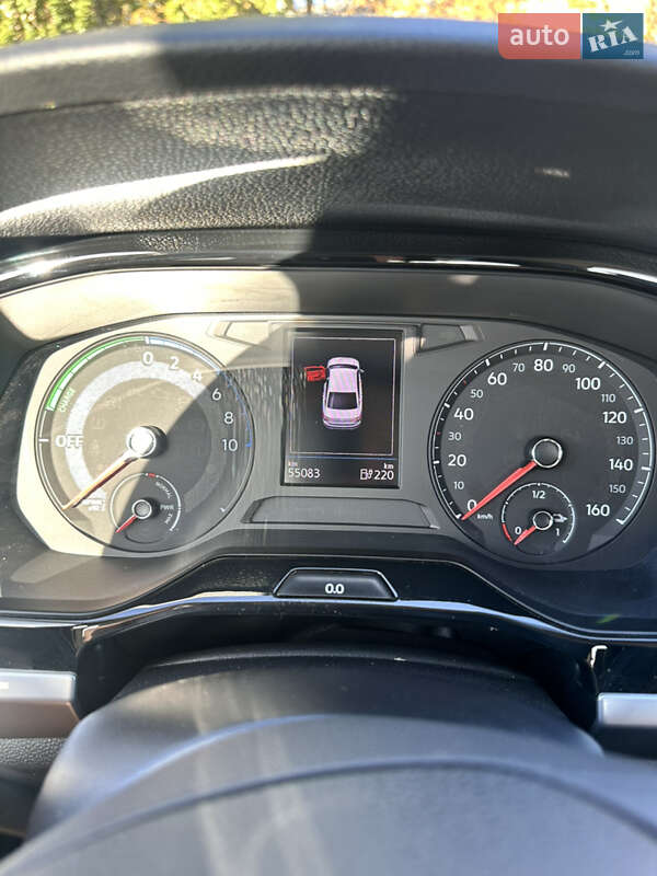 Седан Volkswagen e-Bora 2020 в Коцюбинском