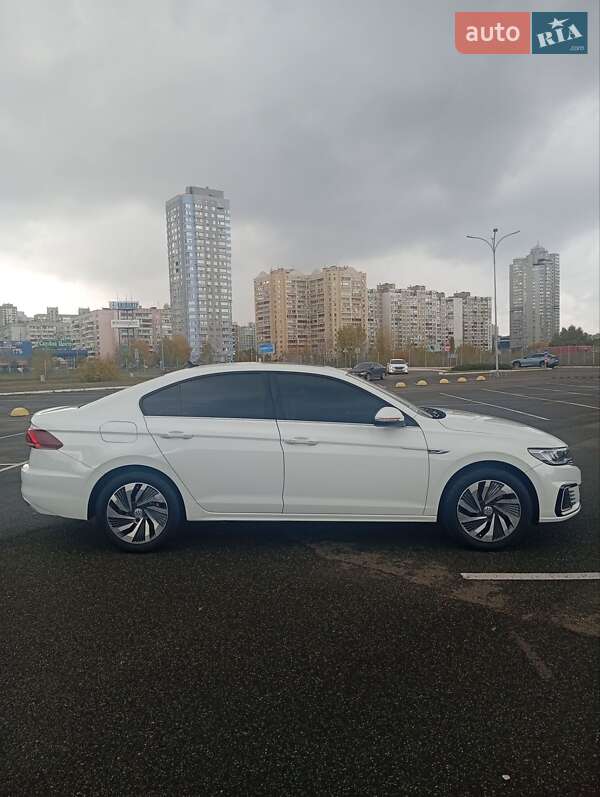 Седан Volkswagen e-Bora 2019 в Киеве фото 4 Седан Volkswagen e-Bora 2019 в Киеве
