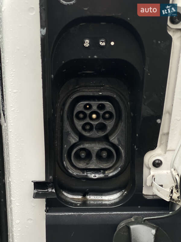 Другие грузовики Volkswagen e-Crafter 2020 в Бурштыне