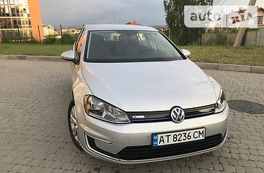 Хэтчбек Volkswagen e-Golf 2015 в Ивано-Франковске