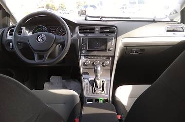 Хэтчбек Volkswagen e-Golf 2016 в Запорожье