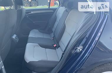 Хетчбек Volkswagen e-Golf 2016 в 