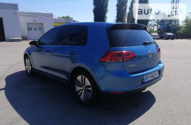 Хэтчбек Volkswagen e-Golf 2014 в Запорожье