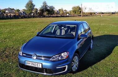 Хэтчбек Volkswagen e-Golf 2015 в Житомире