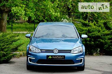 Хетчбек Volkswagen e-Golf 2014 в Миколаєві