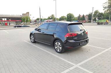 Хэтчбек Volkswagen e-Golf 2015 в Виннице