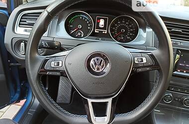 Хэтчбек Volkswagen e-Golf 2015 в Житомире