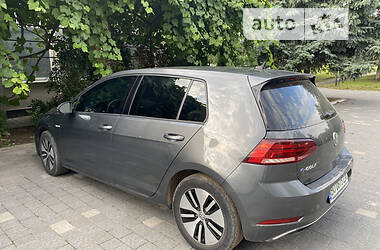 Хэтчбек Volkswagen e-Golf 2017 в Тернополе