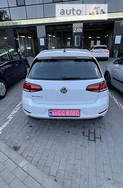 Хетчбек Volkswagen e-Golf 2018 в Луцьку
