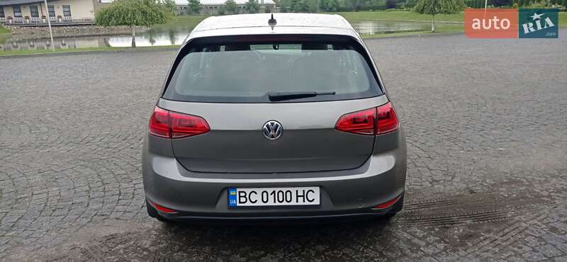 Хетчбек Volkswagen e-Golf 2016 в Жовкві