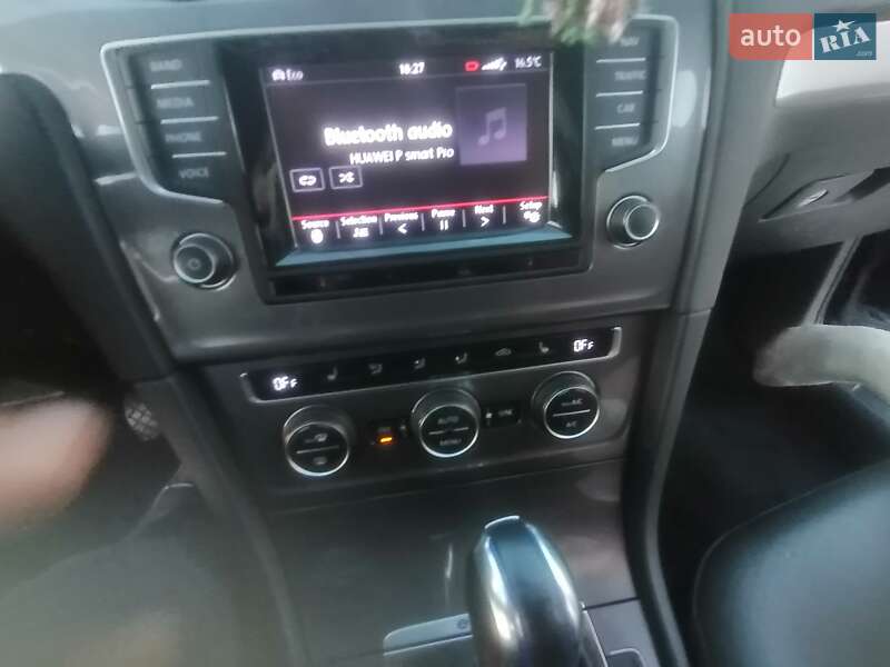 Хэтчбек Volkswagen e-Golf 2014 в Виннице