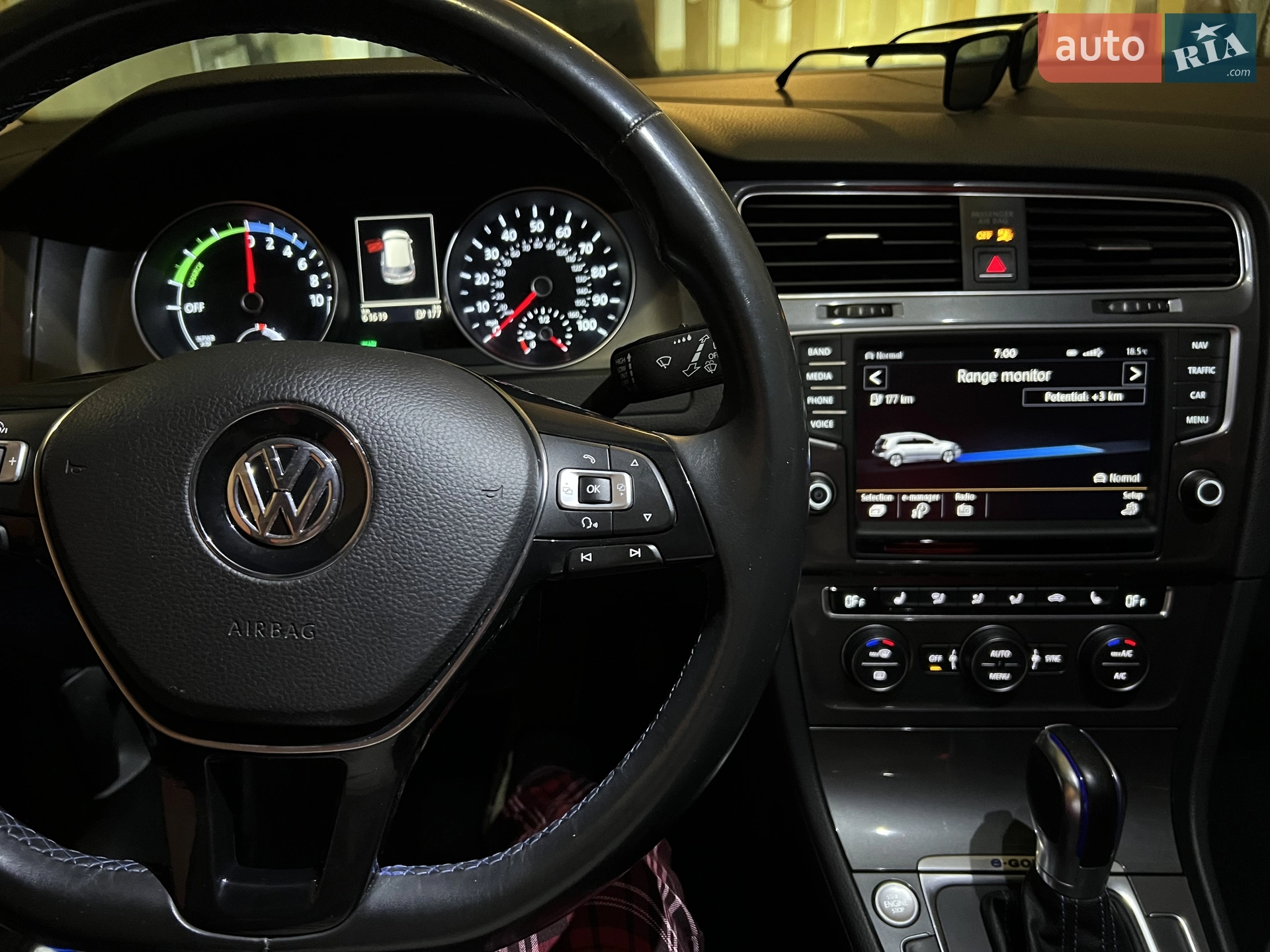 2016 Volkswagen Golf - мініатюра 2