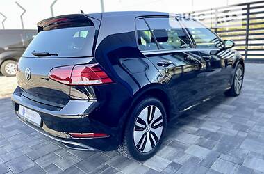 Хэтчбек Volkswagen e-Golf 2019 в Ровно