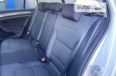 Хэтчбек Volkswagen e-Golf 2018 в Ровно