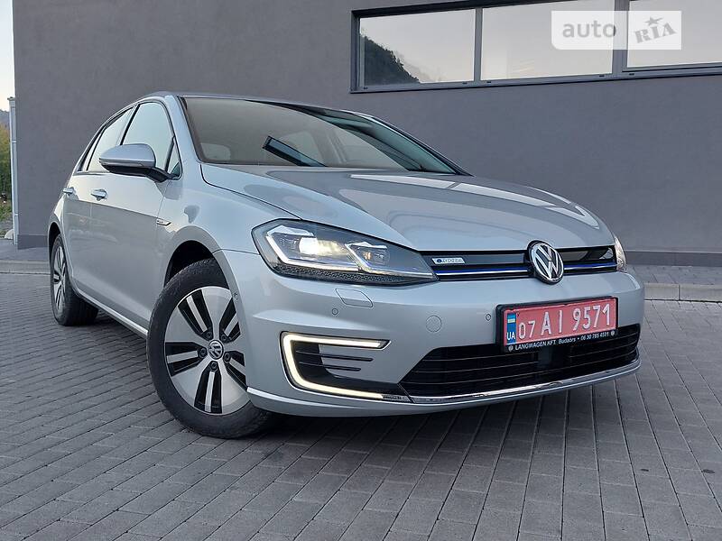 Хэтчбек Volkswagen e-Golf 2019 в Мукачево