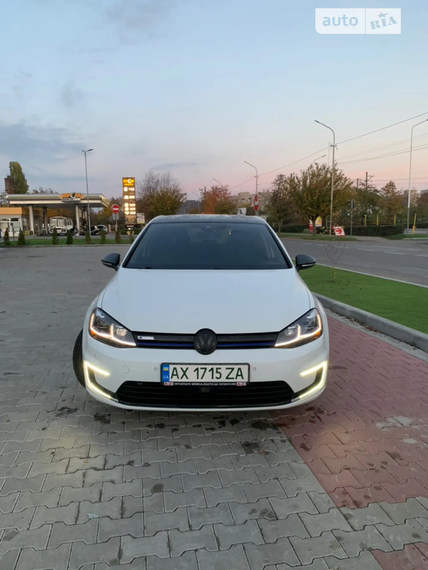 2017 Volkswagen Golf - мініатюра 5