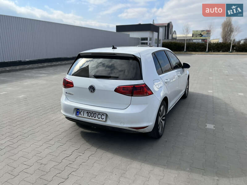 Хэтчбек Volkswagen e-Golf 2016 в Белой Церкви