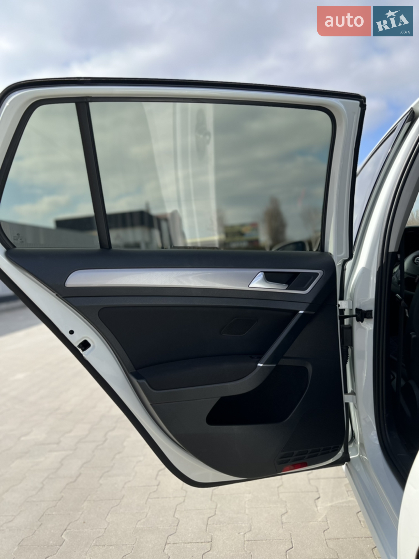 2016 Volkswagen Golf - мініатюра 36