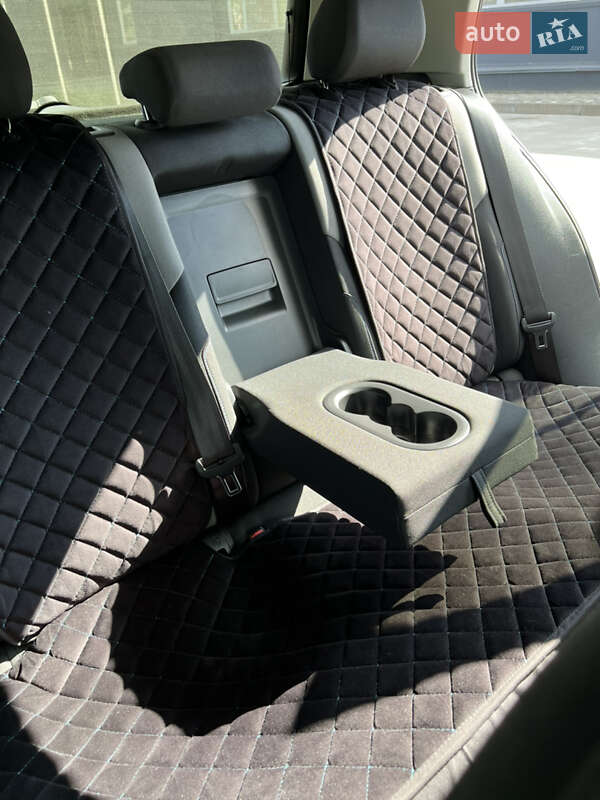 Хэтчбек Volkswagen e-Golf 2016 в Белой Церкви