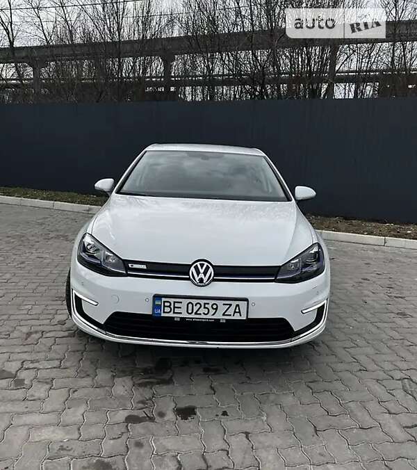 Хэтчбек Volkswagen e-Golf 2018 в Николаеве