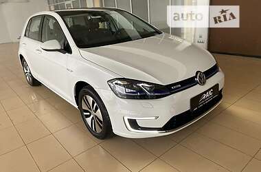 Хетчбек Volkswagen e-Golf 2020 в Києві