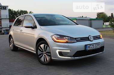 Хэтчбек Volkswagen e-Golf 2019 в Ивано-Франковске