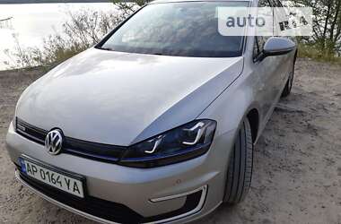 Хетчбек Volkswagen e-Golf 2014 в Запоріжжі