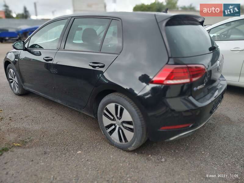Хетчбек Volkswagen e-Golf 2020 в Черкасах