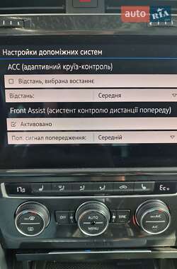 Хетчбек Volkswagen e-Golf 2020 в 