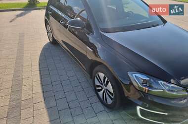 Хэтчбек Volkswagen e-Golf 2017 в Львове