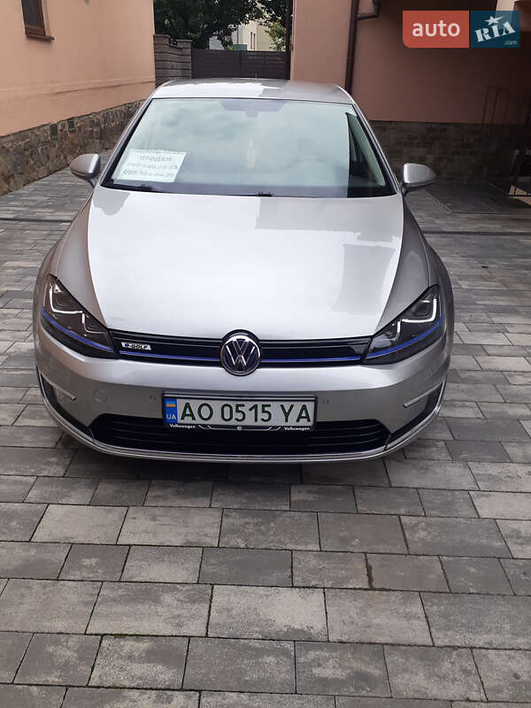 Хетчбек Volkswagen e-Golf 2014 в Мукачевому
