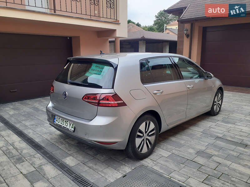 Хетчбек Volkswagen e-Golf 2014 в Мукачевому