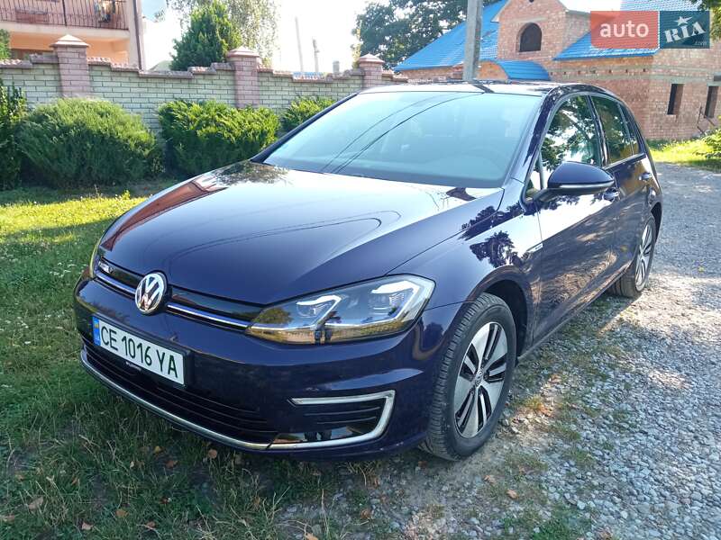 Хетчбек Volkswagen e-Golf 2020 в Чернівцях