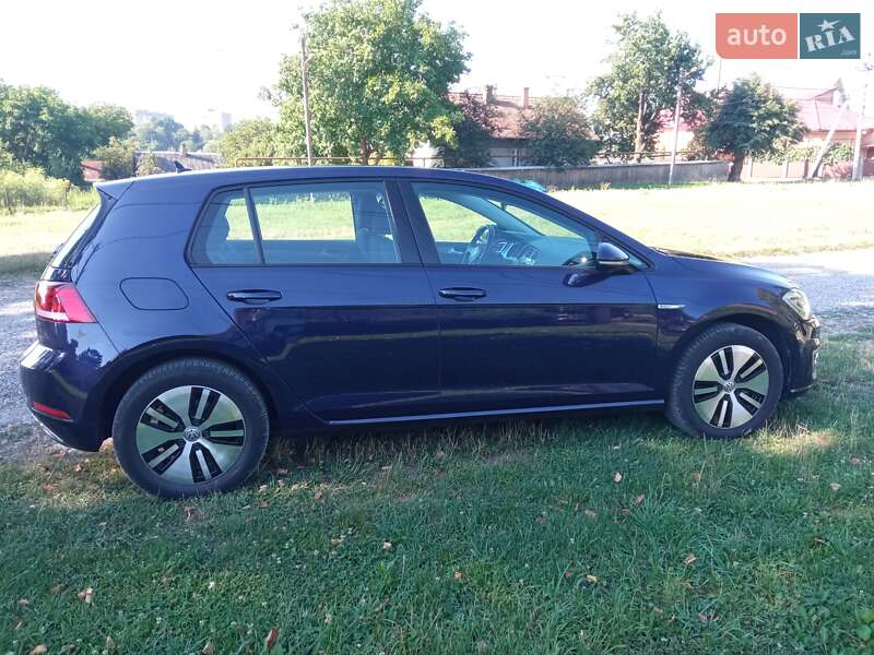 Хетчбек Volkswagen e-Golf 2020 в Чернівцях