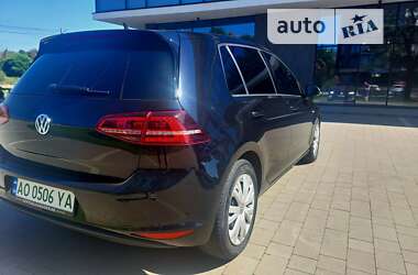 Хетчбек Volkswagen e-Golf 2014 в Ужгороді