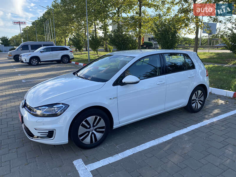 Хетчбек Volkswagen e-Golf 2019 в Миколаєві
