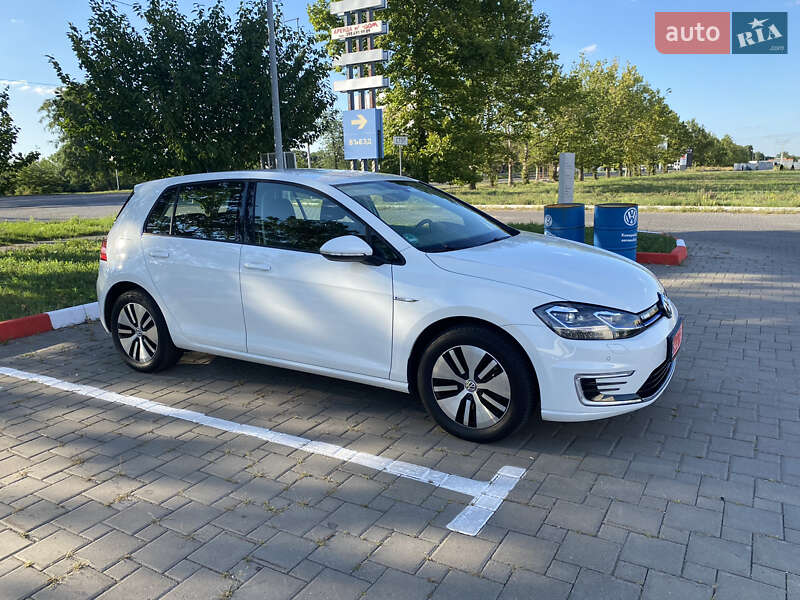 Хетчбек Volkswagen e-Golf 2019 в Миколаєві
