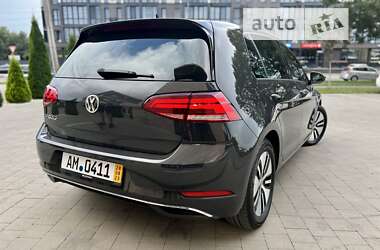 Хэтчбек Volkswagen e-Golf 2020 в 
