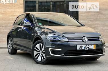 Хэтчбек Volkswagen e-Golf 2020 в 