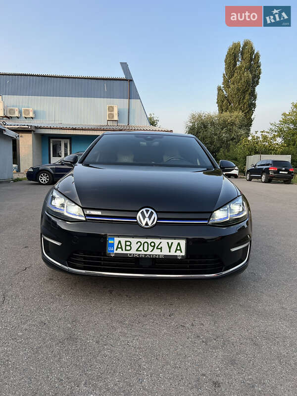 Хетчбек Volkswagen e-Golf 2017 в Бердичеві