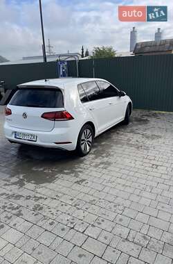 Хэтчбек Volkswagen e-Golf 2020 в Мукачево