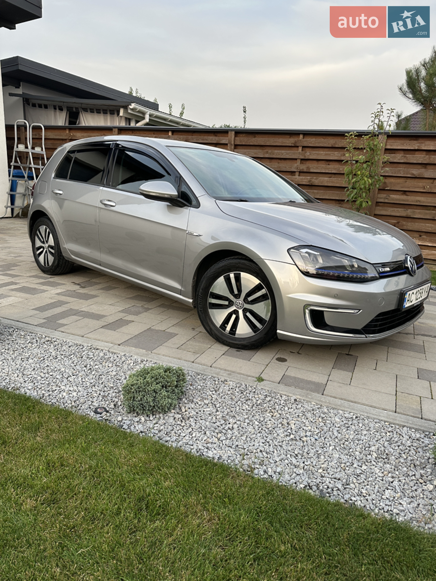 2014 Volkswagen Golf - мініатюра 4