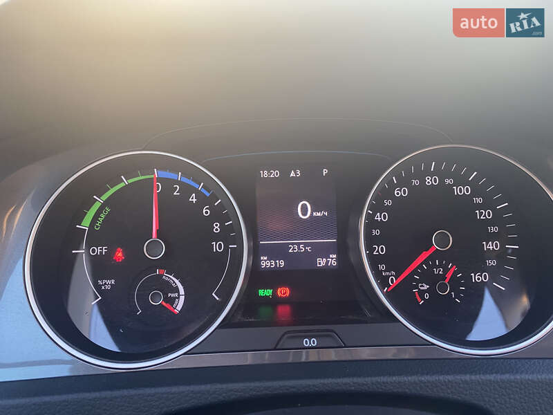 Хэтчбек Volkswagen e-Golf 2014 в Виннице фото 2 Хэтчбек Volkswagen e-Golf 2014 в Виннице