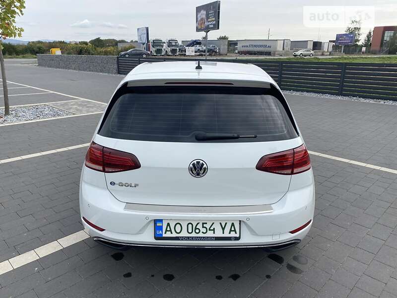 Хэтчбек Volkswagen e-Golf 2019 в Ужгороде
