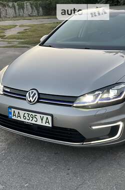Хетчбек Volkswagen e-Golf 2018 в Лубнах