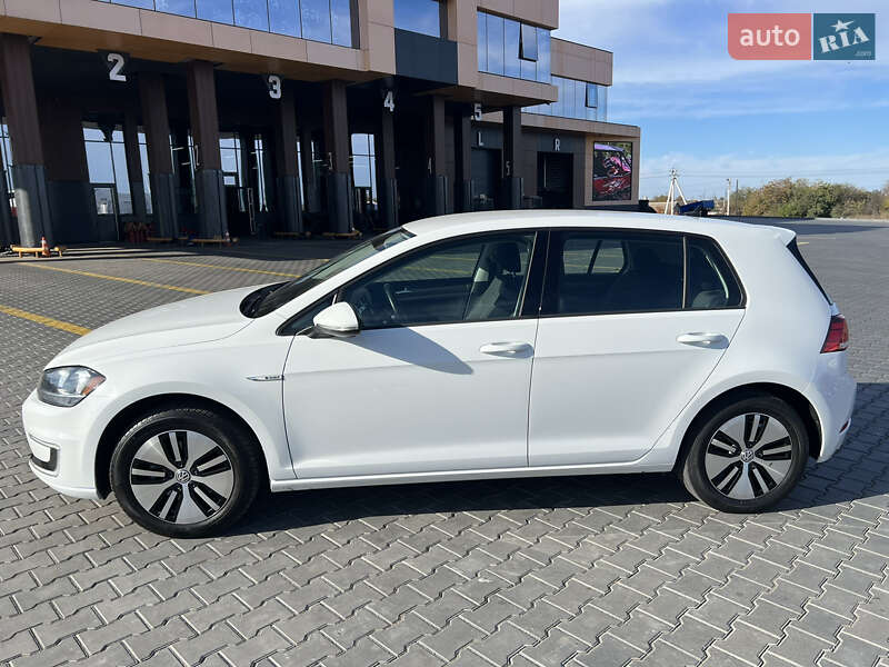 Хетчбек Volkswagen e-Golf 2017 в Одесі