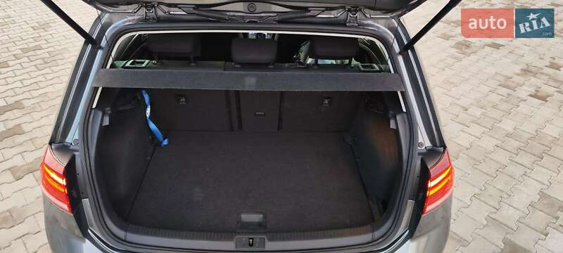 Хетчбек Volkswagen e-Golf 2017 в Хмельницькому