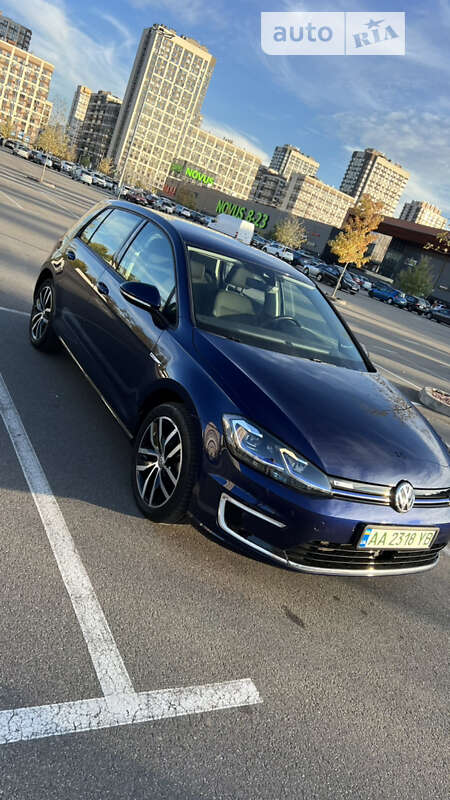 Volkswagen e-Golf 2018